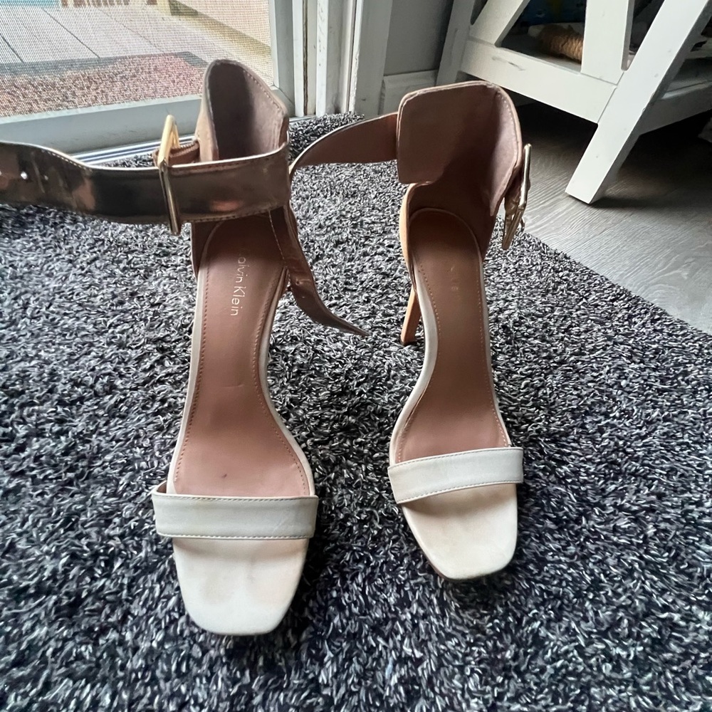 Calvin Klein pumps